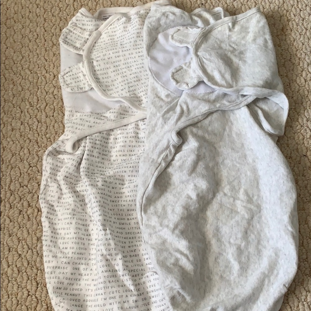 Carters set of 2 swaddles | gender nuetral